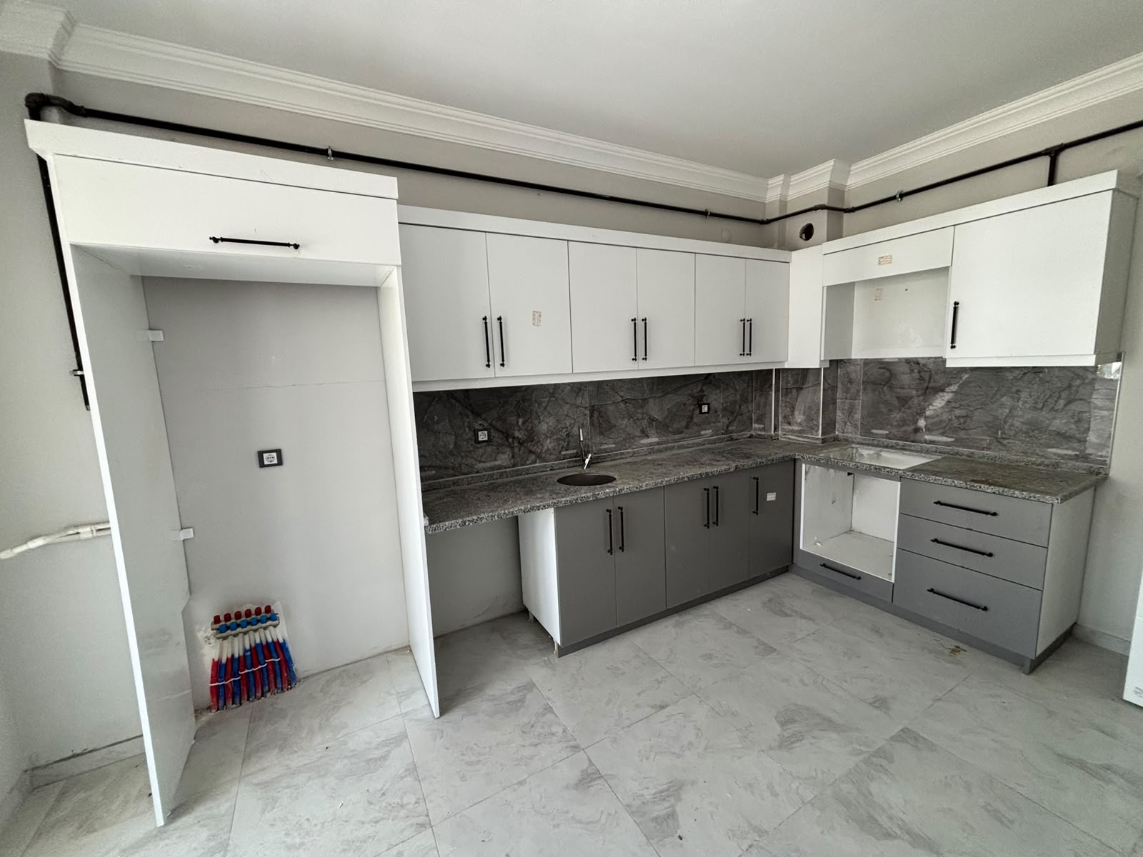 DEVELİ POLAT GAYRİMENKUL - HARMAN MAH. SATILIK LÜX DAİRE