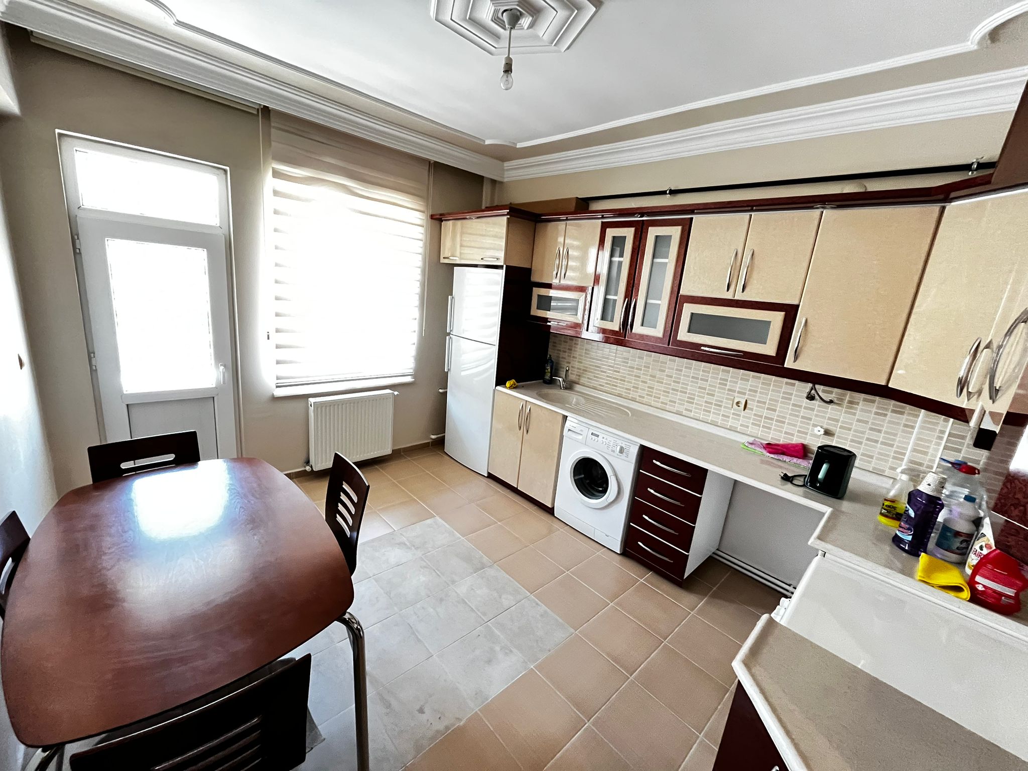 POLAT GAYRİMENKUL - 📍 BAHÇELİEVLER MAHALLESİ'NDE SATILIK 3+1 DAİRE