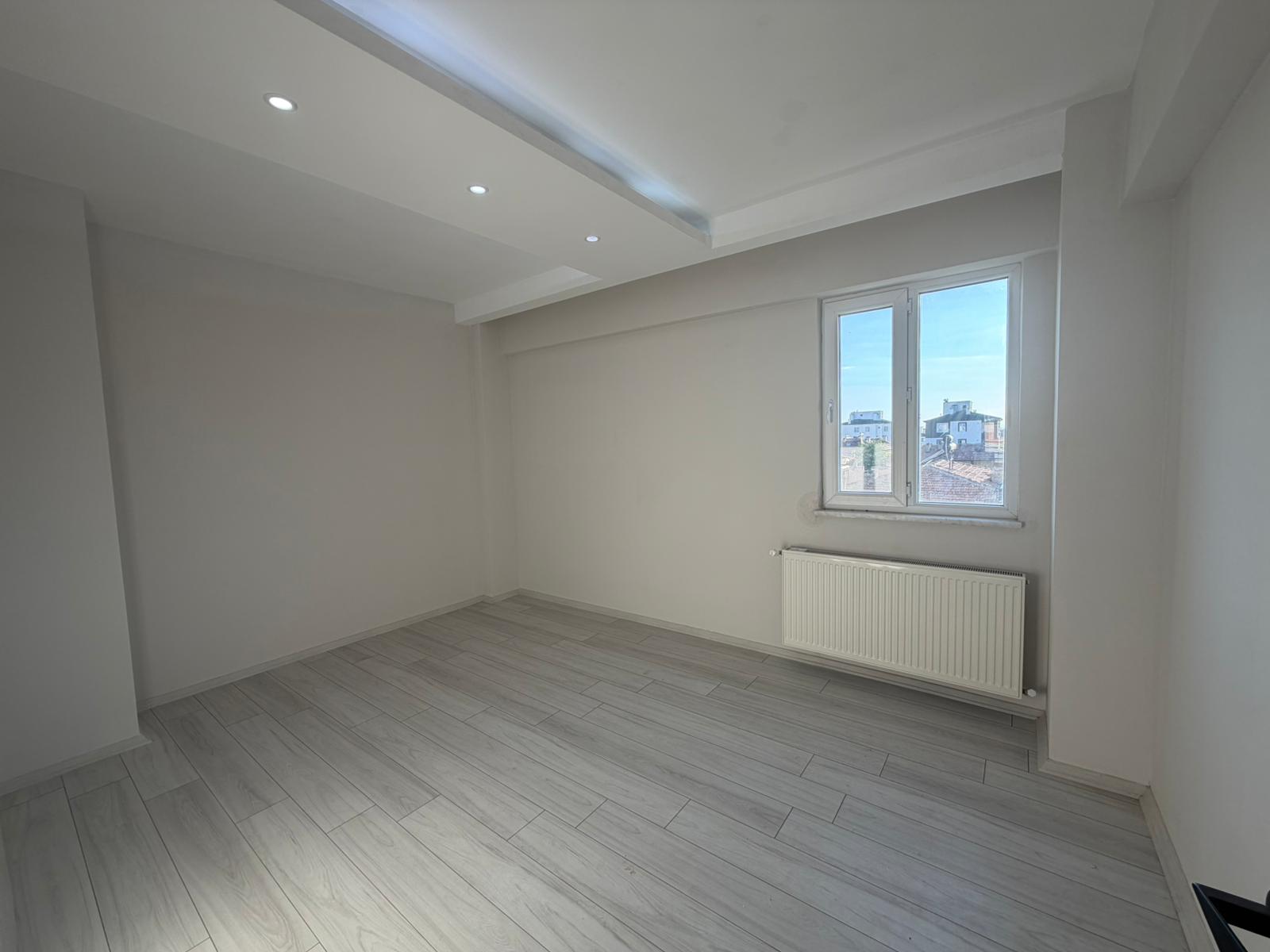 POLAT GAYRİMENKUL - 📍 TEKİR CADDESİ'NDE KİRALIK 3+1 DAİRE