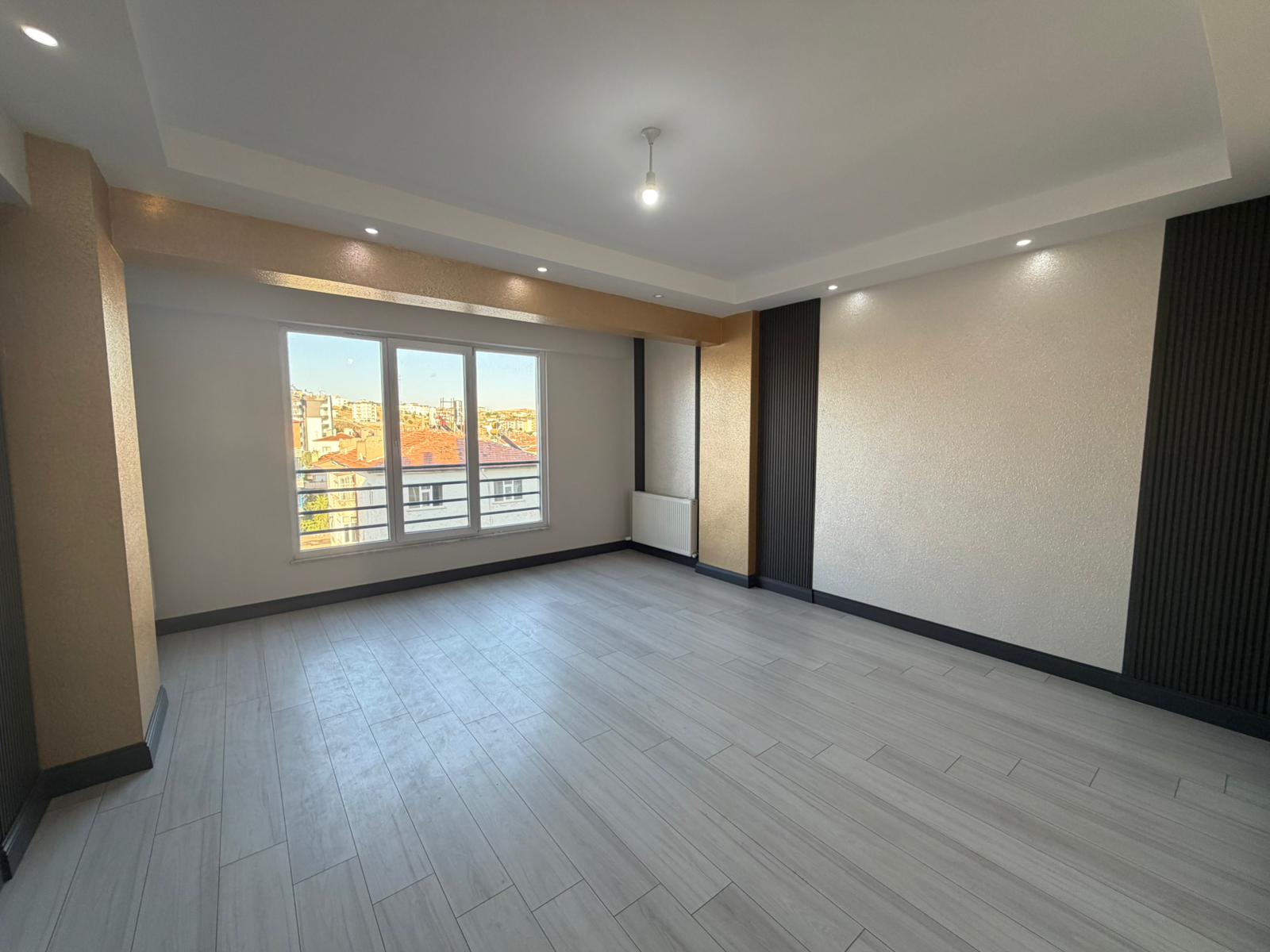 POLAT GAYRİMENKUL - 📍 TEKİR CADDESİ'NDE KİRALIK 3+1 DAİRE
