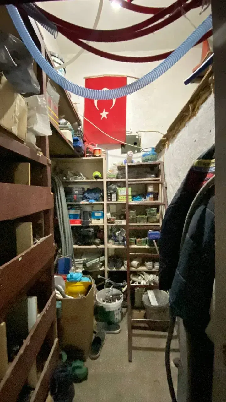 POLAT GAYRİMENKUL - ÇARŞI MERKEZDE İŞLEK CADDE ÜZERİNDE SATILIK HAZIR KİRACILI DÜKKAN
