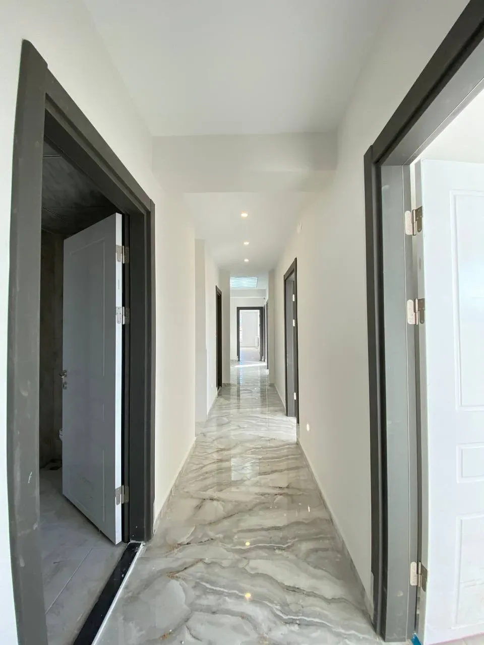 DEVELİ POLAT GAYRİMENKUL- MEHMET AKİF ERSOY MAH. 4+1 ODALI ULTRA LÜX DAİRE