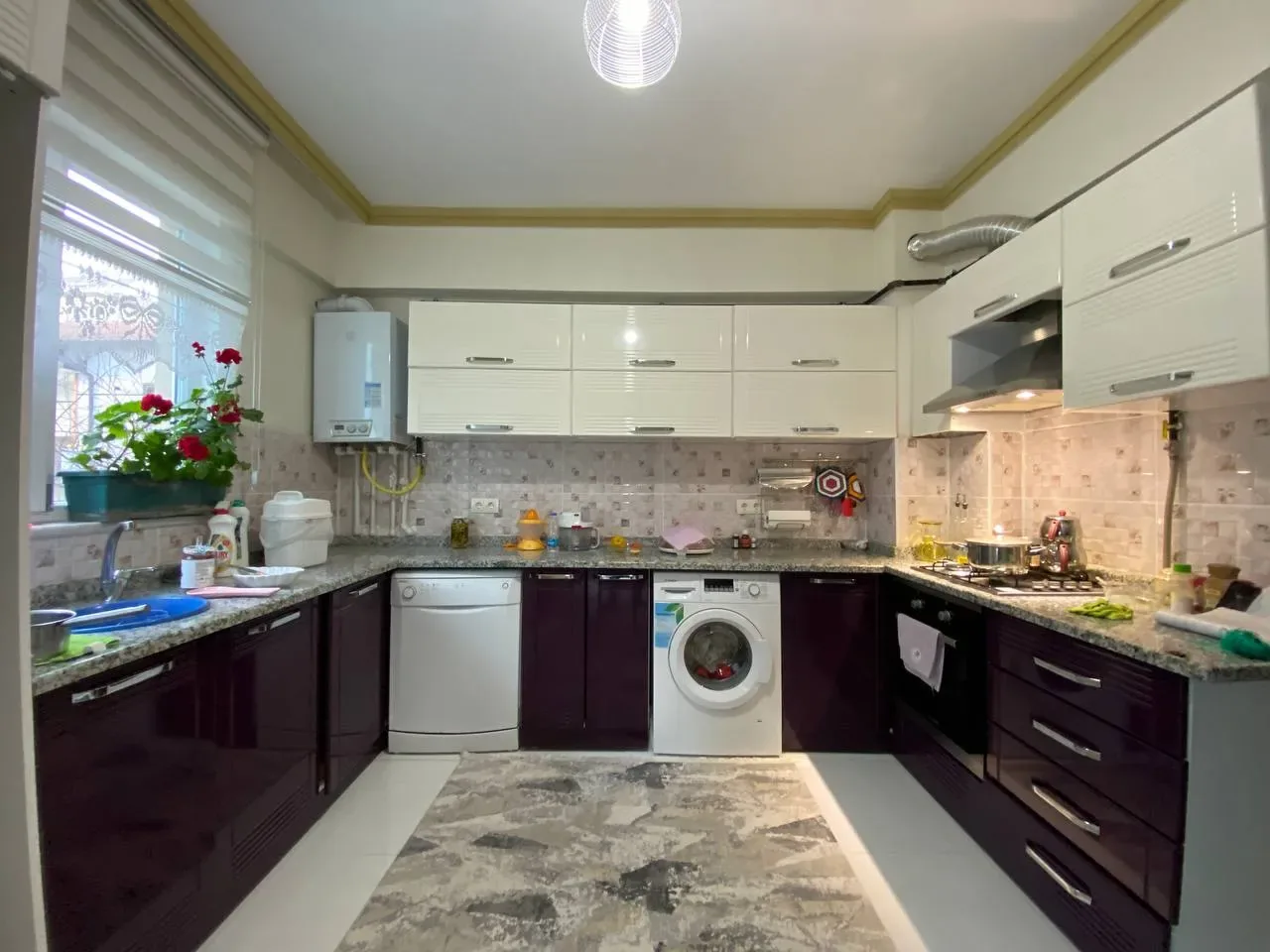DEVELİ POLAT GAYRİMENKUL- CAMİCEDİT MAH. HERYERE YÜRÜME MESAFELİ SATILIK LÜX DAİRE