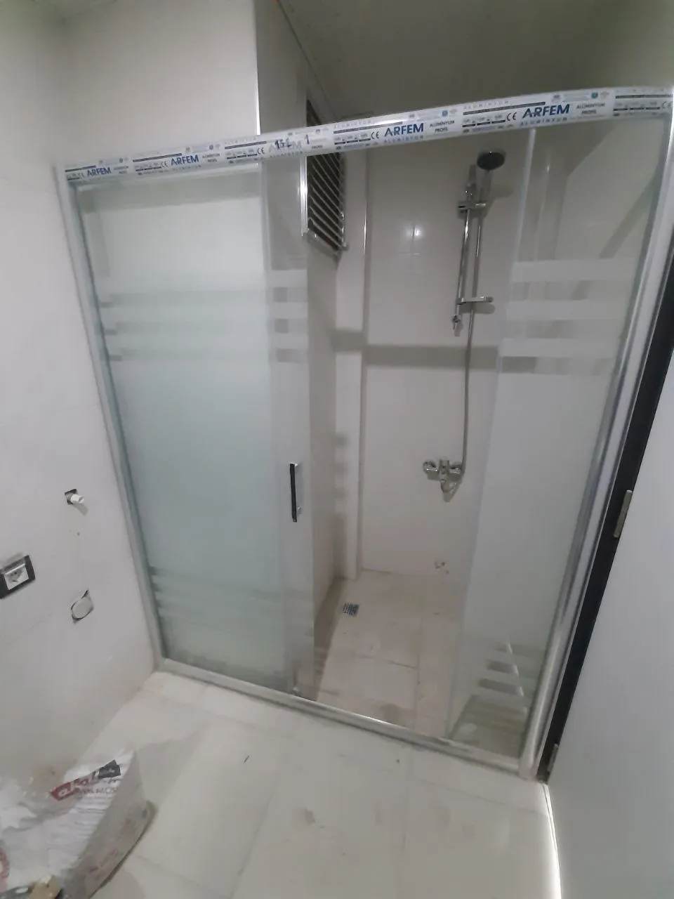 DEVELİ POLAT GAYRİMENKUL-ÇARŞI MERKEZDE KİRALIK LÜX DAİRE