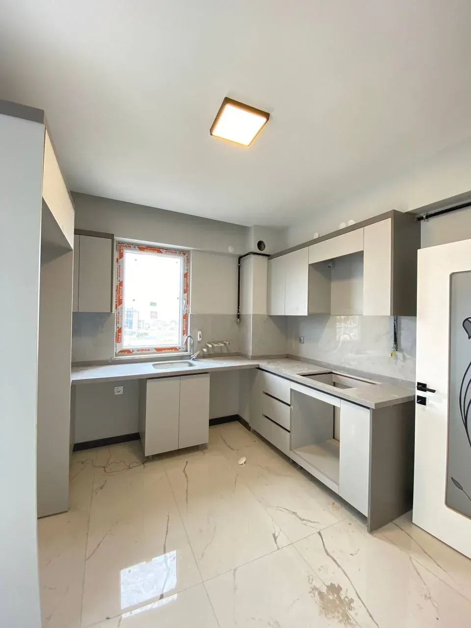 DEVELİ POLAT GAYRİMENKUL-YENİ HAS. MEVKİİNDE SATILIK LÜX DAİRE