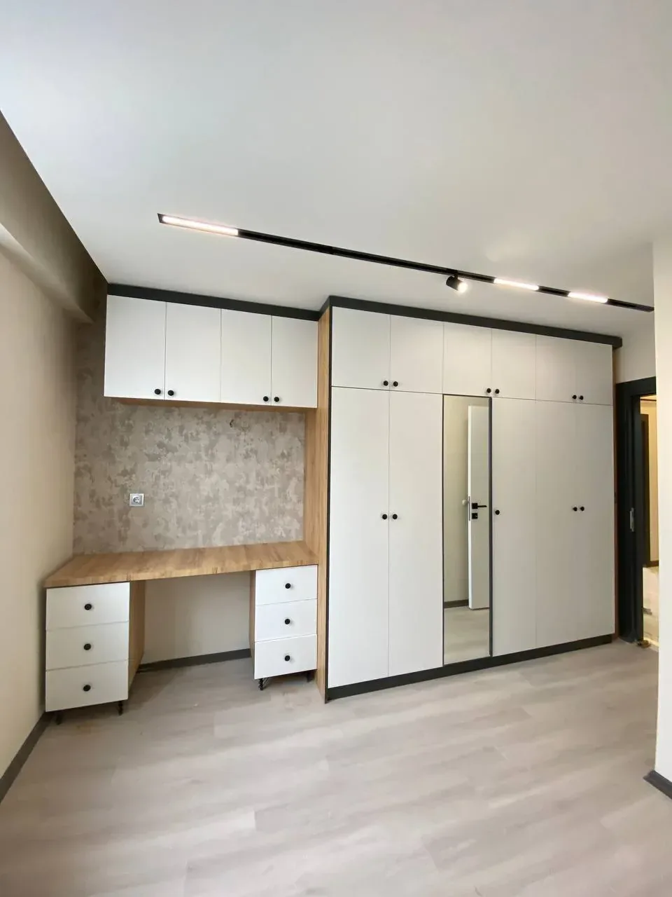 DEVELİ POLAT GAYRİMENKUL-YENİ HAS. MEVKİİNDE SATILIK LÜX DAİRE