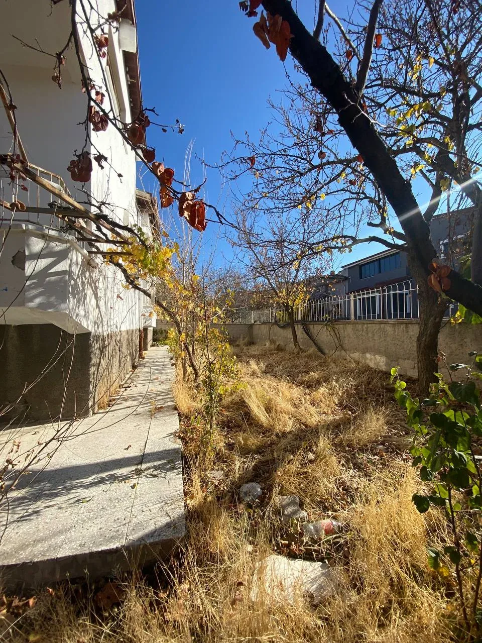 DEVELİ POLAT GAYRİMENKUL-BAHÇELİEVLER MAH. 780 M2 ARSA İÇERİSİNDE SATILIK MÜSTAKİL EV