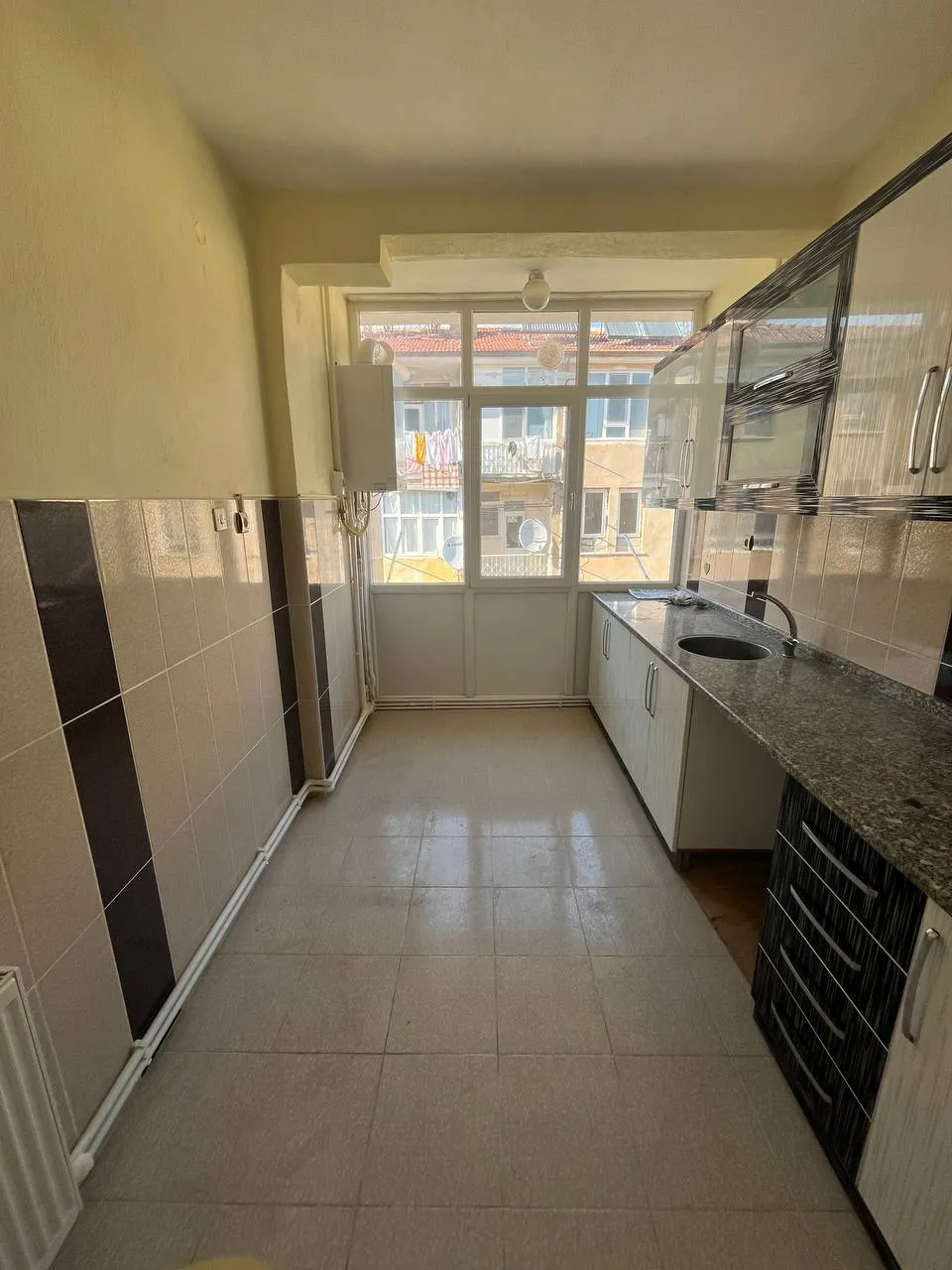 DEVELİ POLAT GAYRİMENKUL - REŞADİYE MAH SATILIK MASRAFSIZ BAKIMLI DAİRE