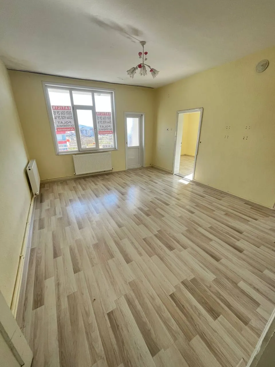DEVELİ POLAT GAYRİMENKUL - REŞADİYE MAH SATILIK MASRAFSIZ BAKIMLI DAİRE