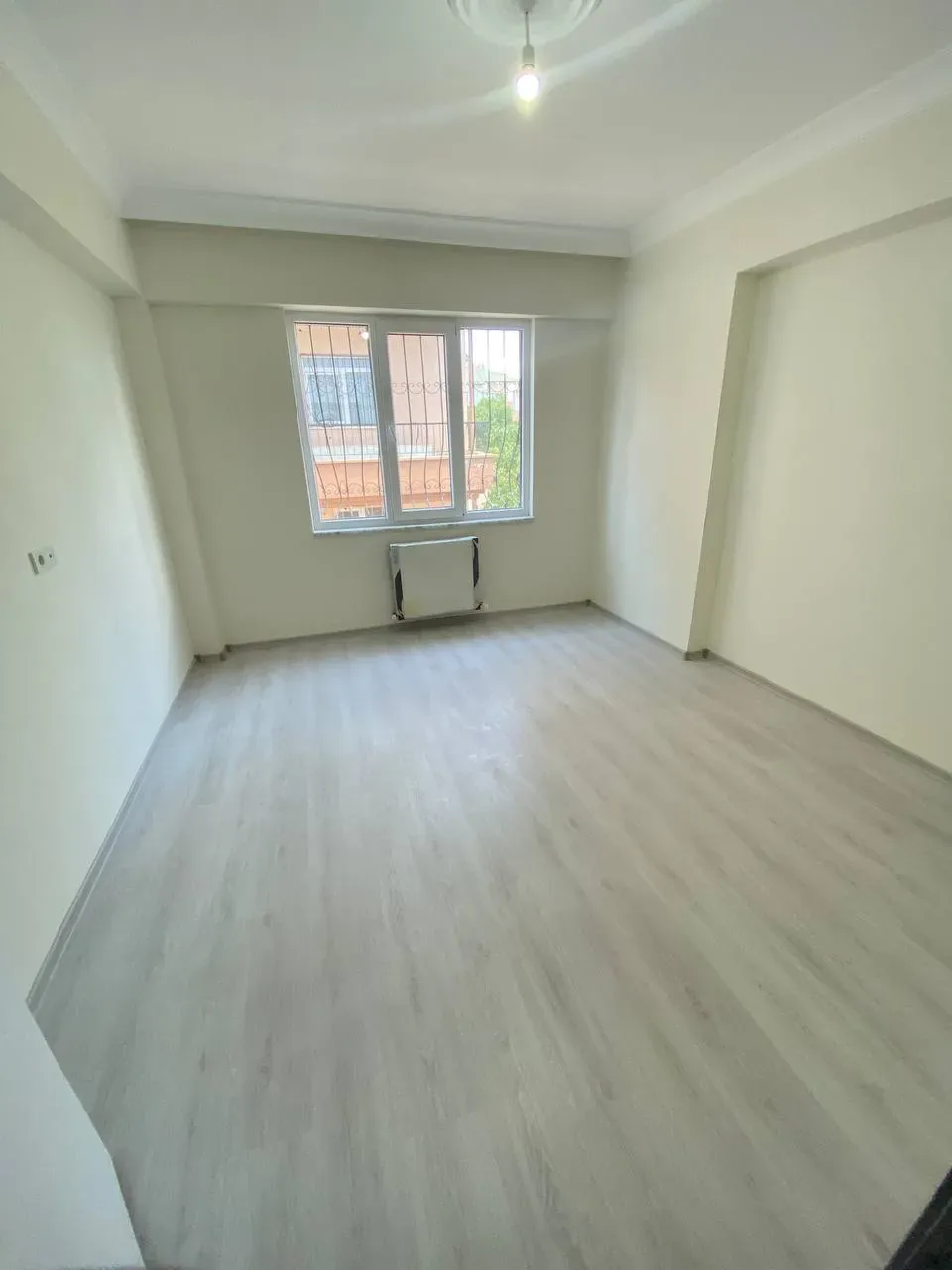 DEVELİ POLAT GAYRİMENKUL - AŞIK SEYRANİ MAH. SATILIK TEMİZ DAİRE