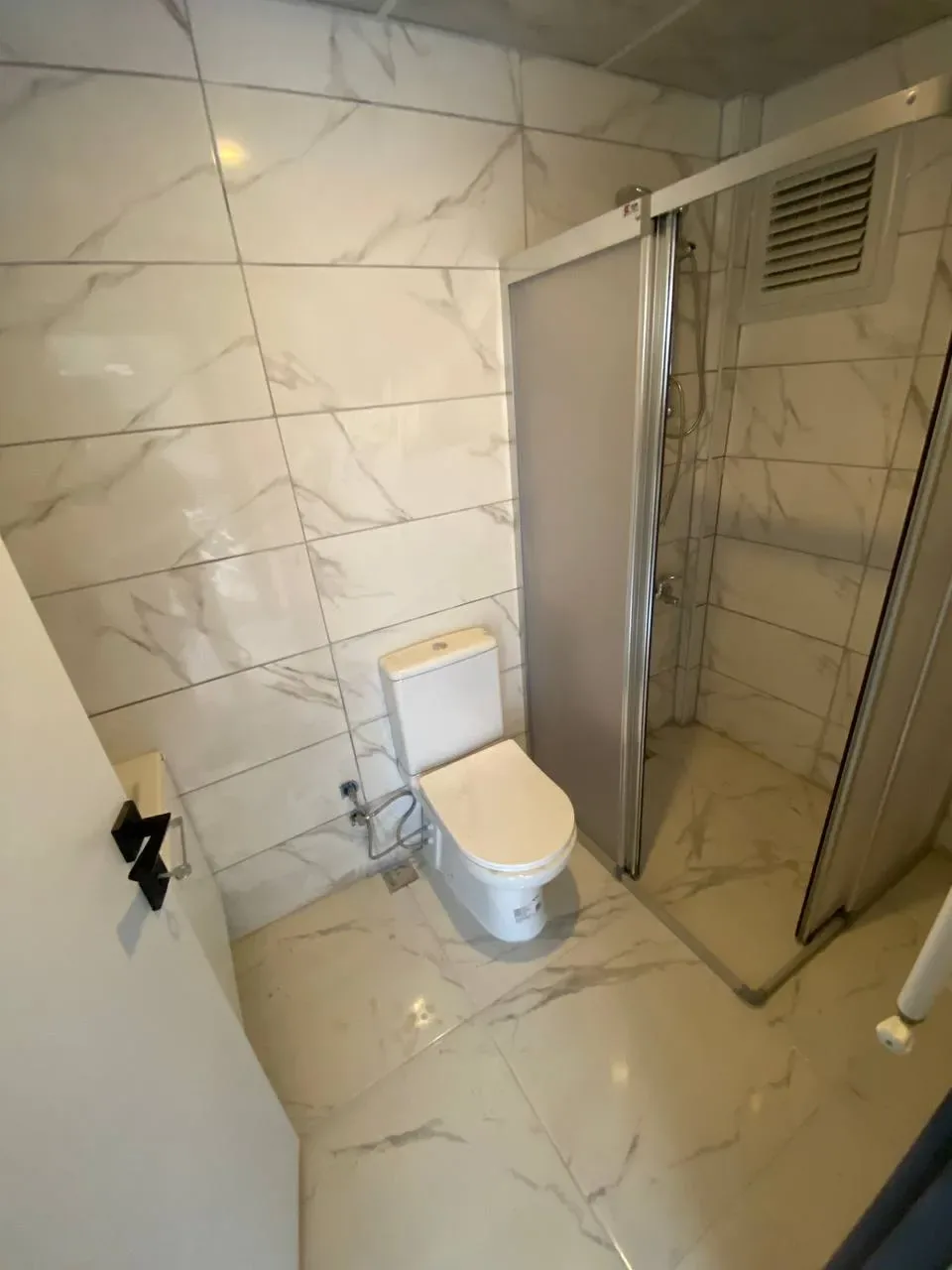 DEVELİ POLAT GAYRİMENKUL - AŞIK SEYRANİ MAH. SATILIK TEMİZ DAİRE