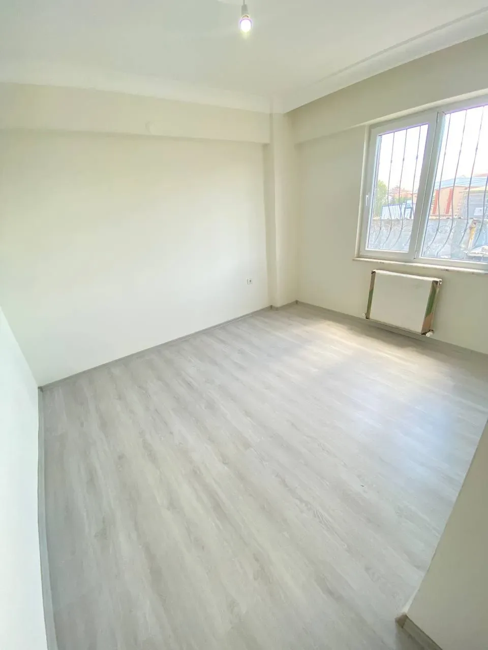 DEVELİ POLAT GAYRİMENKUL - AŞIK SEYRANİ MAH. SATILIK TEMİZ DAİRE