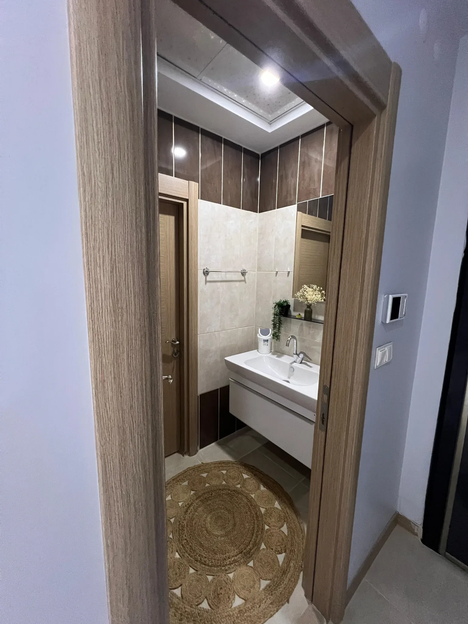 DEVELİ POLAT GAYRİMENKUL - SATILIK ÇARŞI MERKEZDE LÜKS 3+1 DAİRE
