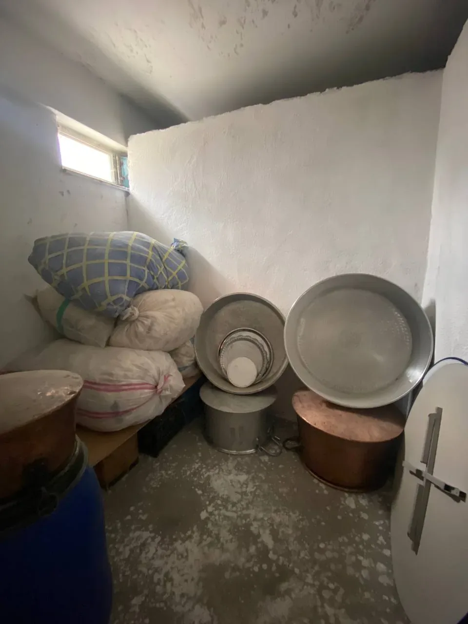 DEVELİ POLAT GAYRİMENKUL - YENİ MAH. SATILIK BAKIMLI GENİŞ DAİRE