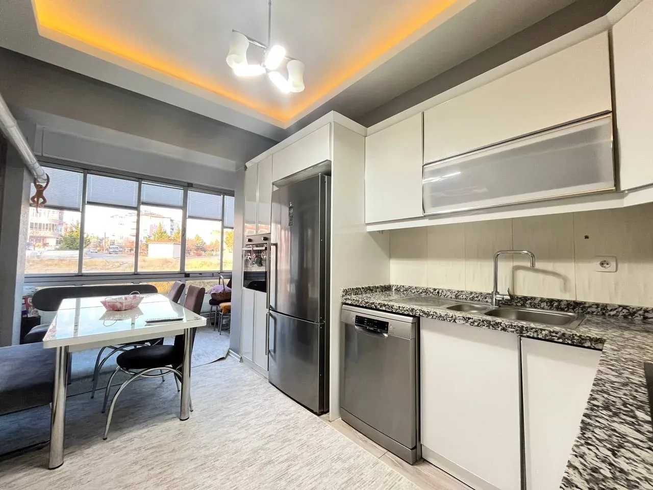 DEVELİ POLAT GAYRİMENKUL - KARAYOLLARI BÖLGESİNDE ULTRA LÜX 4+1 GENİŞ KAÇMAZ DUBLEX DAİRE