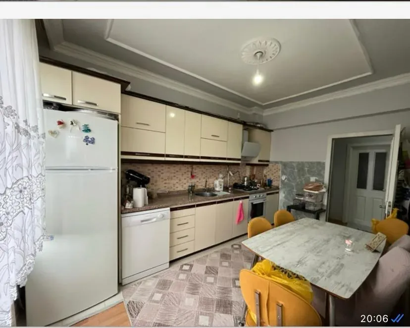 DEVELİ POLAT GAYRİMENKUL - YENİ MAH. ÇARŞI MERKEZE YÜRÜME MESAFELİ SATILIK DAİRE