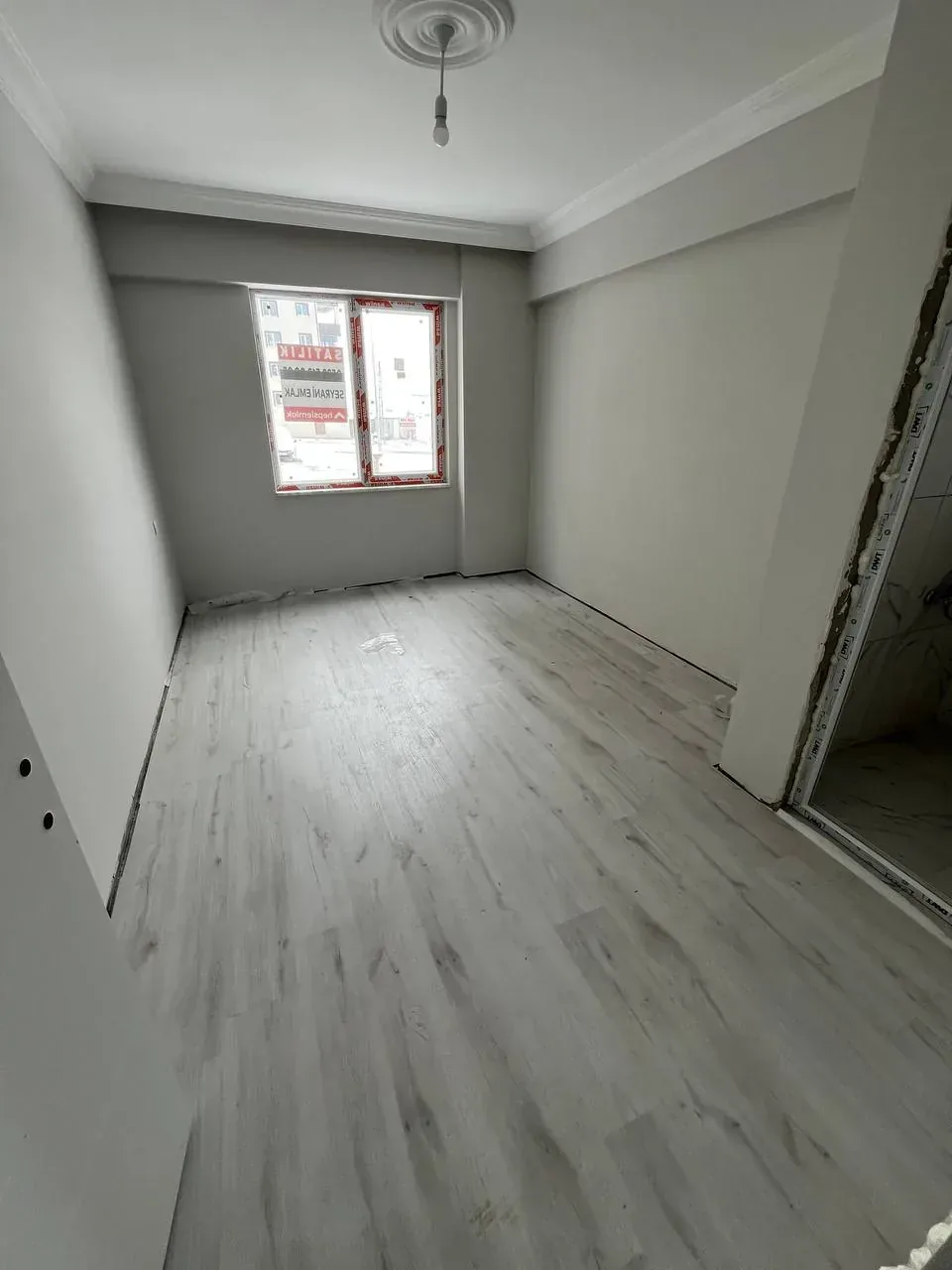DEVELİ POLAT GAYRİMENKUL - YENİ HAS. BÖL. SATILIK UYGUN FİYATA KAÇMAZ DAİRE