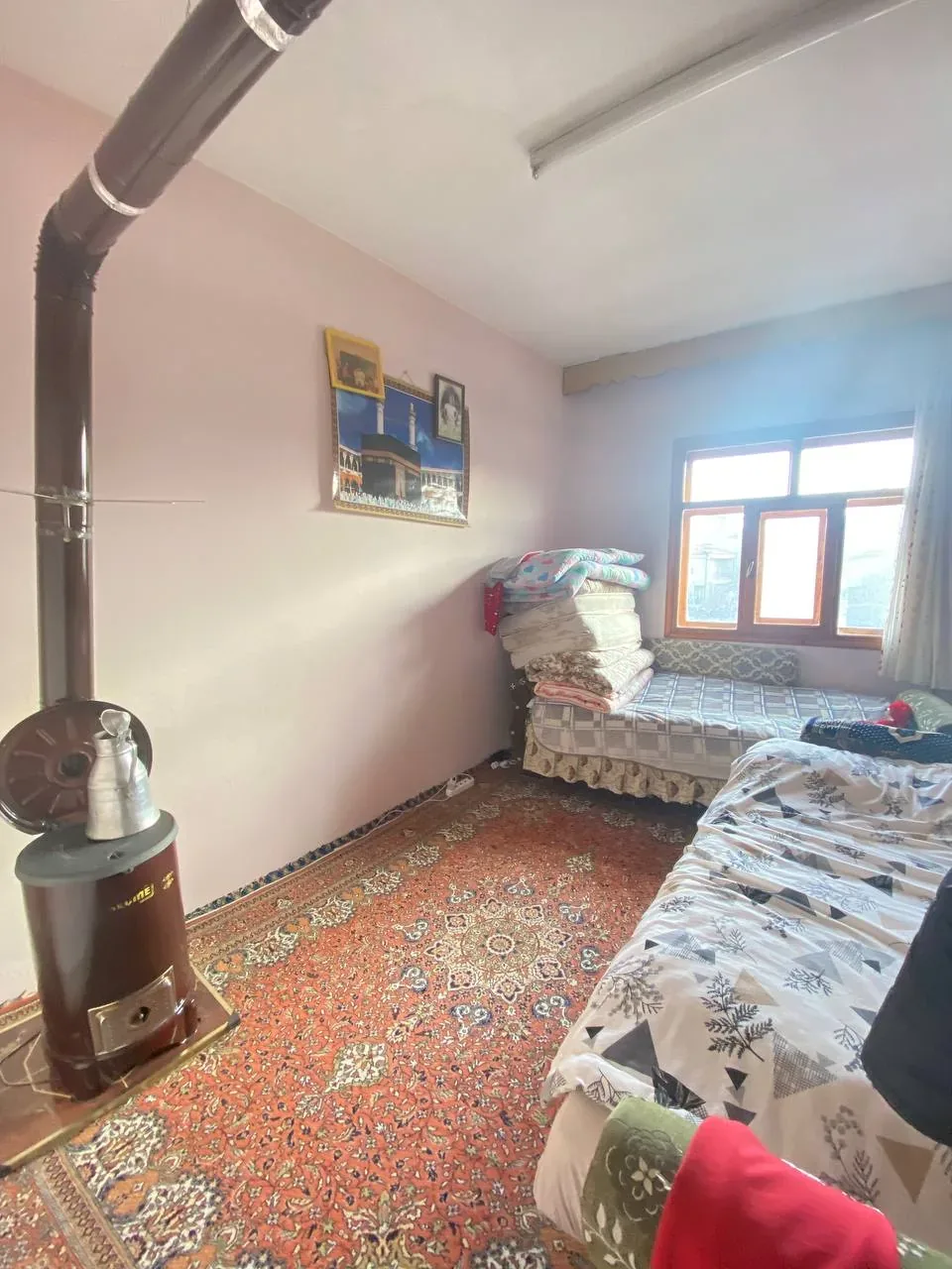 DEVELİ POLAT GAYRİMENKUL - ÇARŞI MERKEZDE SATILIK TİCARİ ARSALI VE KOMPLE SATILIK  BİNA