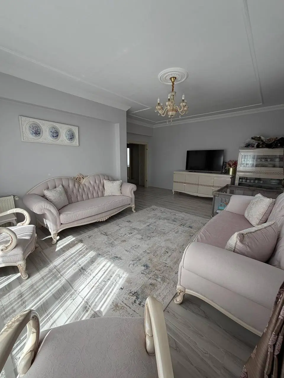POLAT GAYRİMENKUL - YENİ MAH.GENİŞ 3+1 SATILIK DAİRE