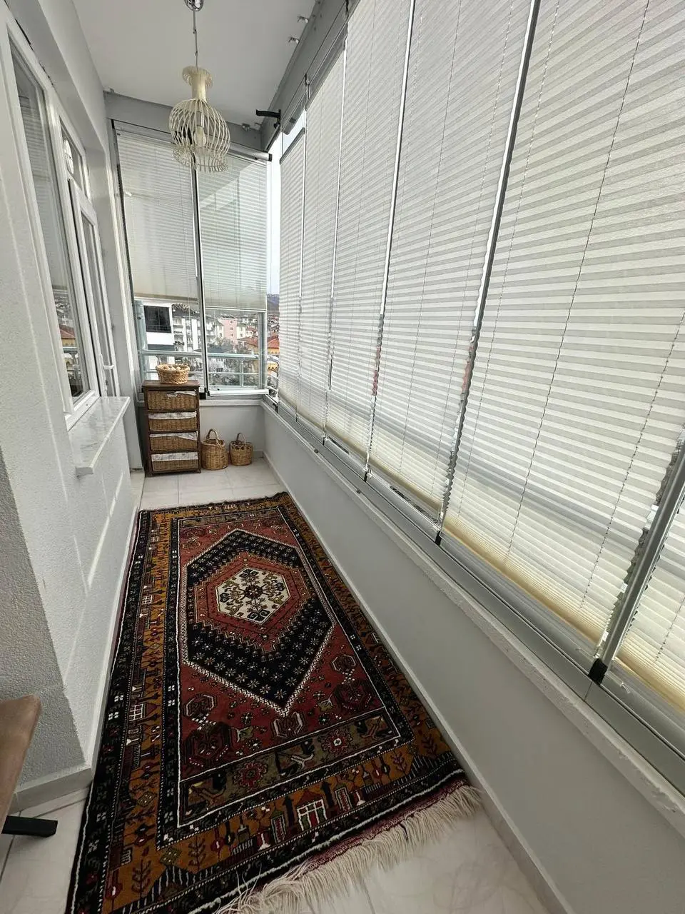 POLAT GAYRİMENKUL - YENİ MAH.GENİŞ 3+1 SATILIK DAİRE