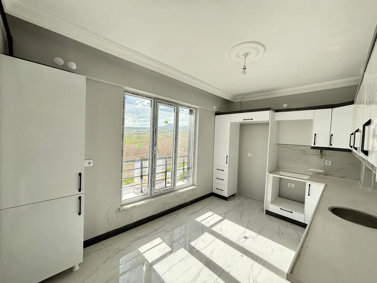 DEVELİ POLAT GAYRİMENKUL - M.ASIM KÖKSAL MAH. 3+1 SATILIK DAİRE