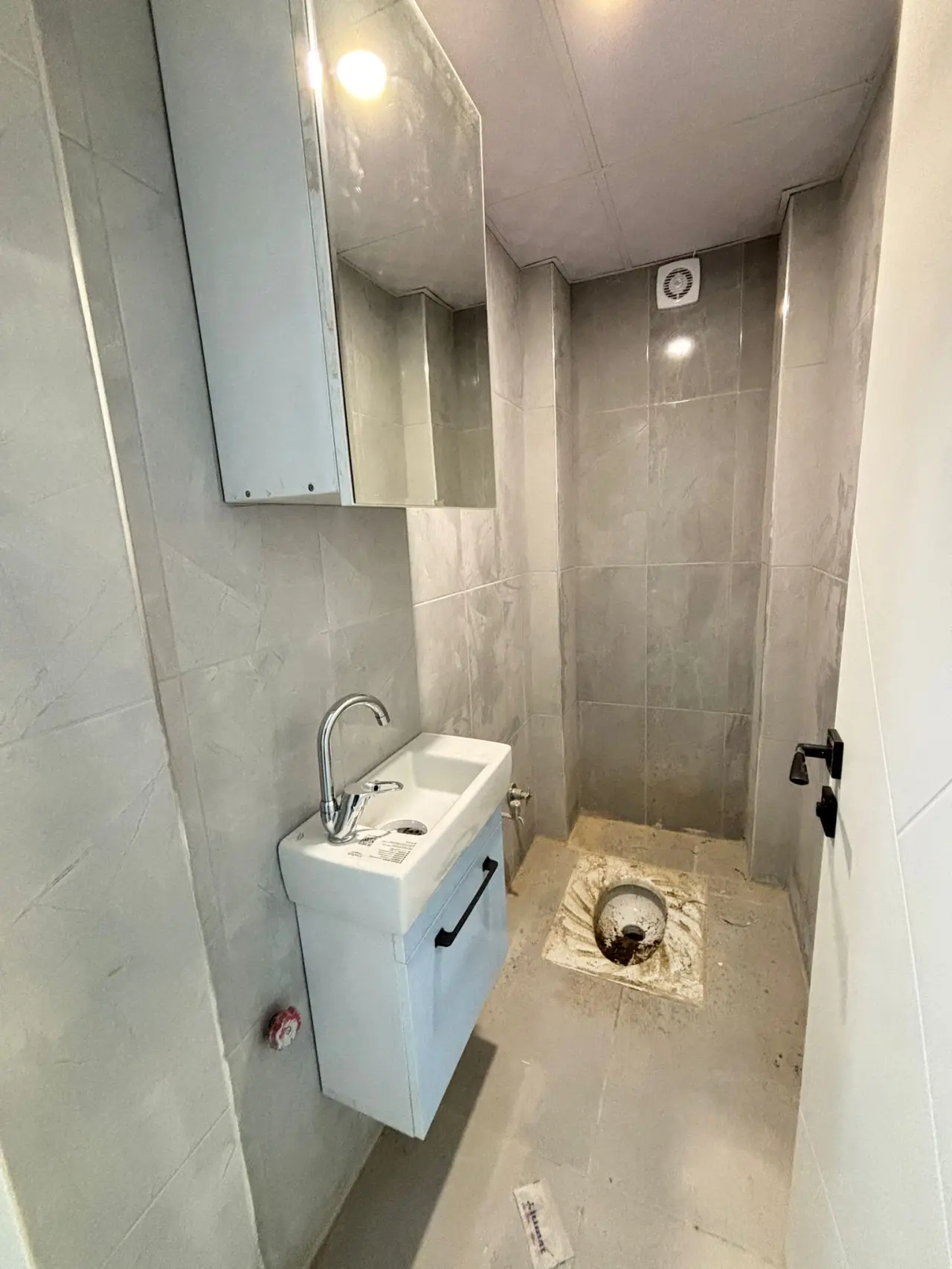 POLAT GAYRİMENKUL - YENİ MAH. HASTAHANE YAKINI 2+1 SATILIK DAİRE