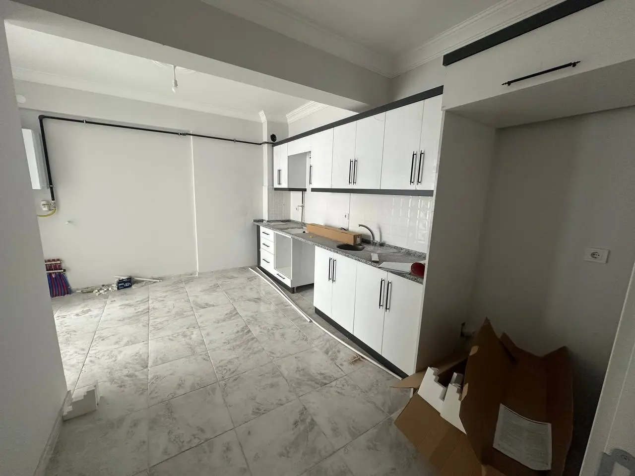 POLAT GAYRİMENKUL - SANAYİ ÜSTÜNDE SATILIK GENİŞ 3+1 DAİRE