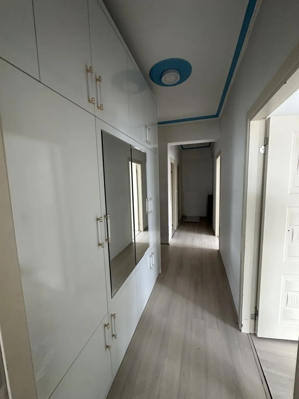 POLAT GAYRİMENKUL - YENİ MAH. SANAYİİ ÜSTÜNDE 1+1 KİRALIK VE SATILIK DAİRE