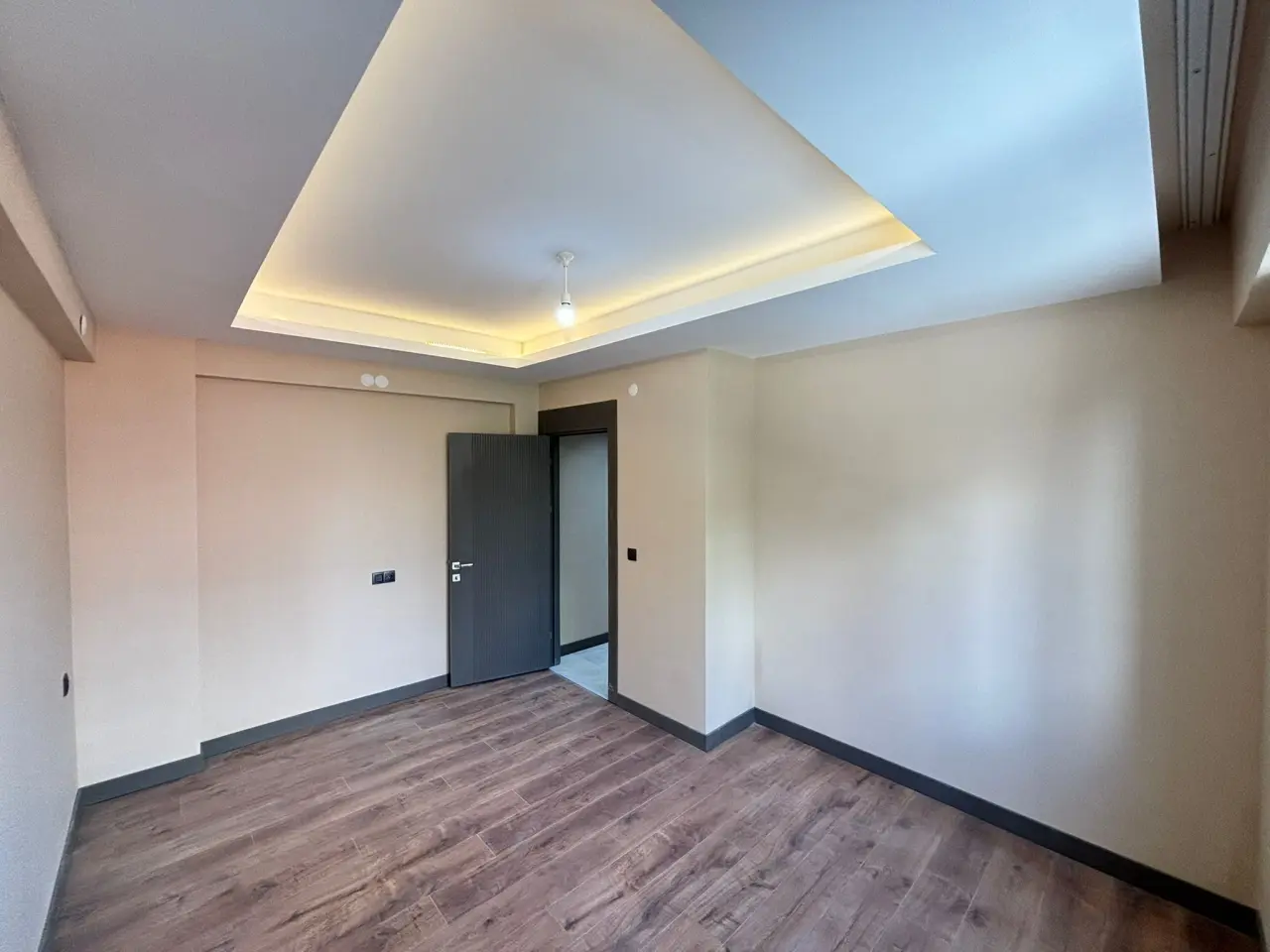 POLAT GAYRİMENKUL - İBRAHİMAĞA MAH. MERKEZE YAKIN 2+1 SATILIK SIFIR DAİRE