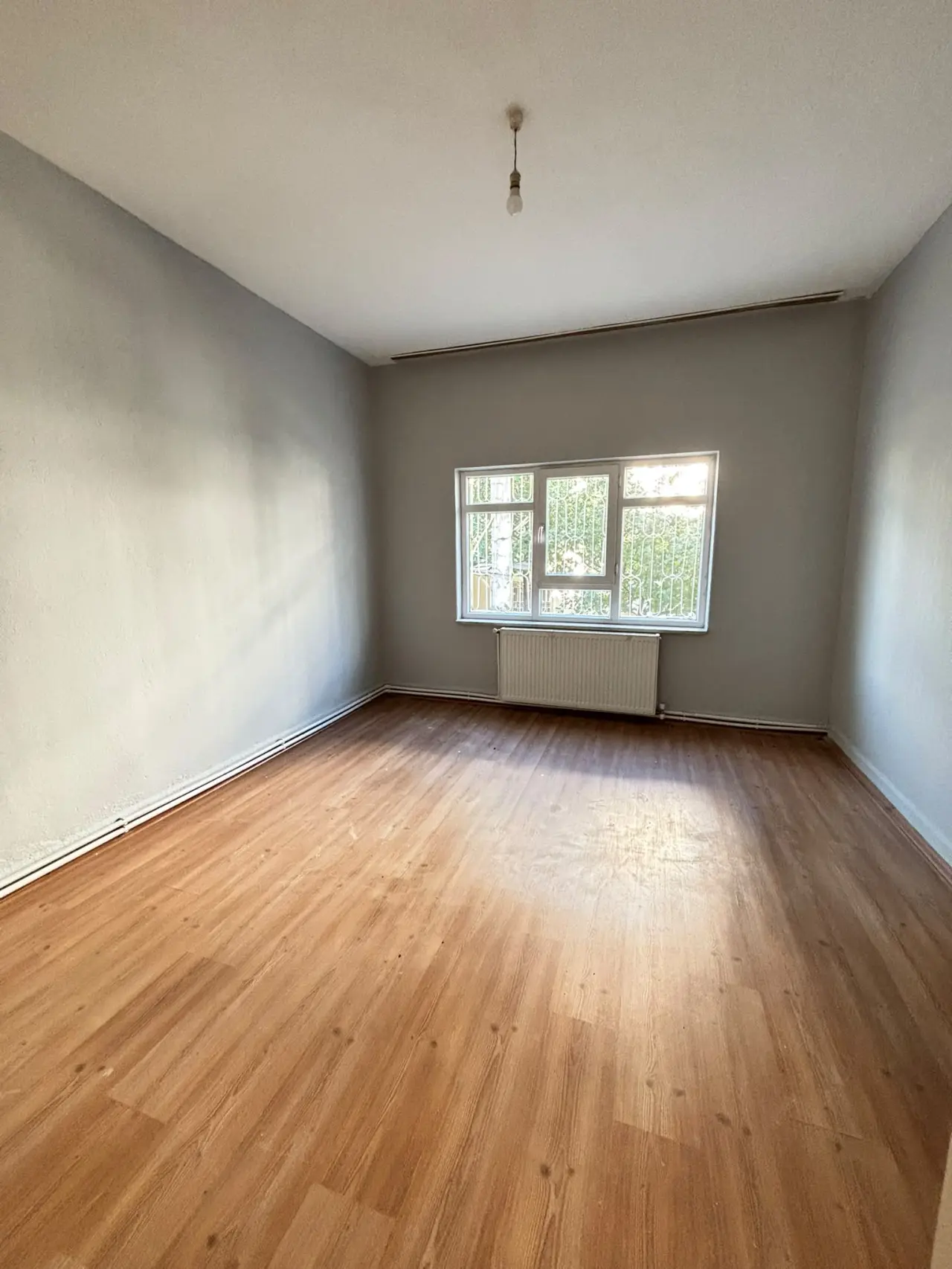 POLAT GAYRİMENKUL - YENİ MAHALLE'DE KİRALIK YARI MÜSTAKİL 2+1 DAİRE!