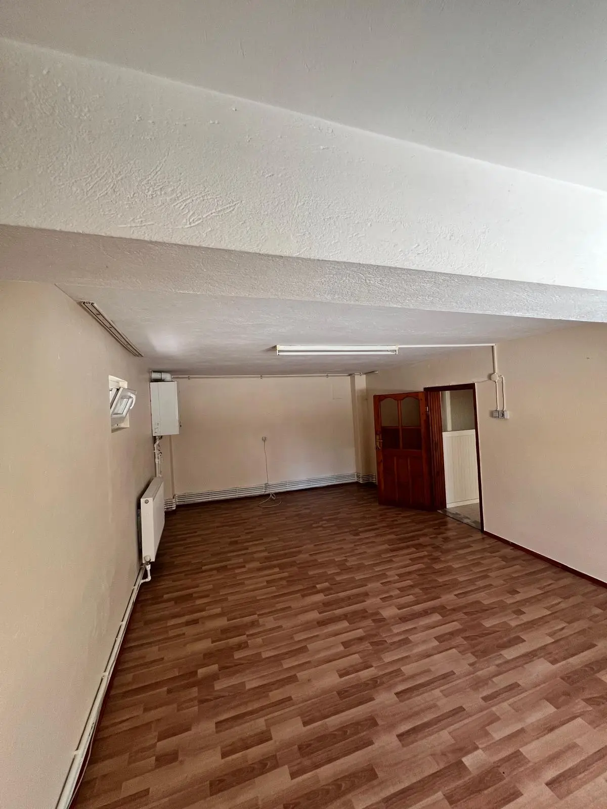 POLAT GAYRİMENKUL - REŞADİYE  MAHALLESİNDE 2+1 GİRİŞ KAT KİRALIK DAİRE