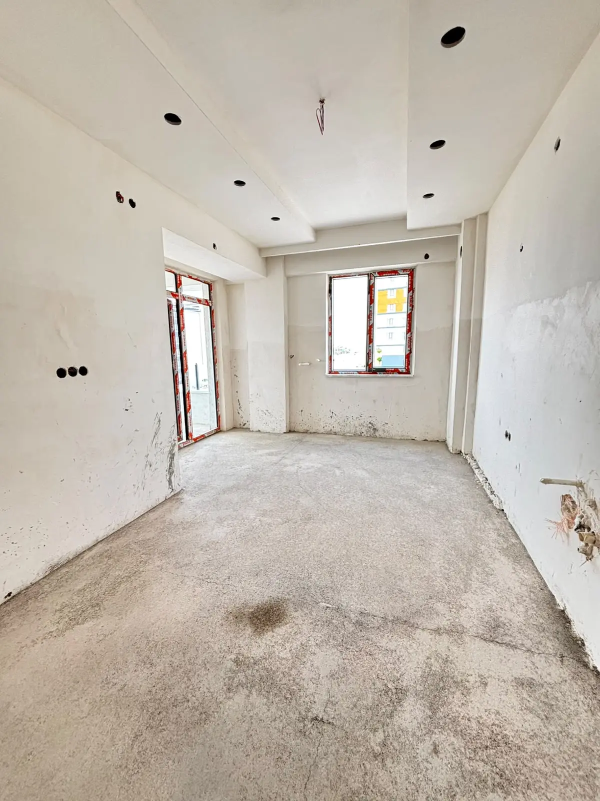POLAT GAYRİMENKUL - YENİ HASTANE MEVKİİNDE SATILIK 4 ADET DAİRE