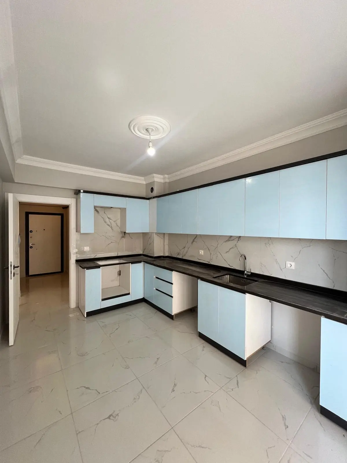 POLAT GAYRİMENKUL - 📍 YENİ HASTANE MEVKİİ'NDE SATILIK LÜKS 2+1 DAİRE