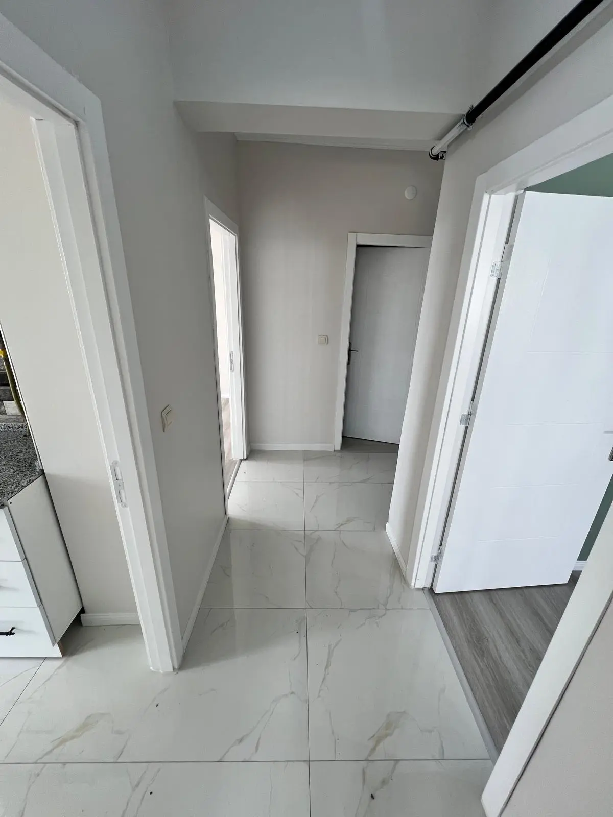 POLAT GAYRİMENKUL - ŞEHİT ÜSTEĞMEN HASAN ŞAHAN MAHALLESİ'NDE 2+1 SATILIK DAİRE
