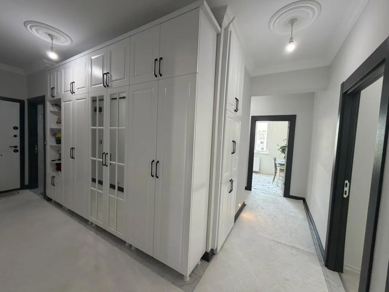 POLAT GAYRİMENKUL - AŞIK SEYRANİ MAHALLESİ'NDE HARİKA KONUMDA 3+1 FULL YAPILI LÜKS SATILIK DAİRE**