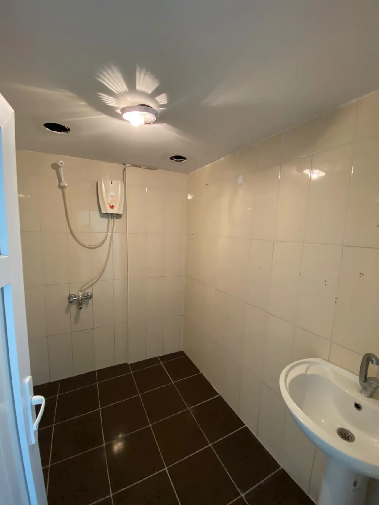 POLAT GAYRİMENKUL - FENESE YUKARI MAHALLESİ’NDE 165 M² GENİŞ 3+1 KİRALIK DAİRE!**