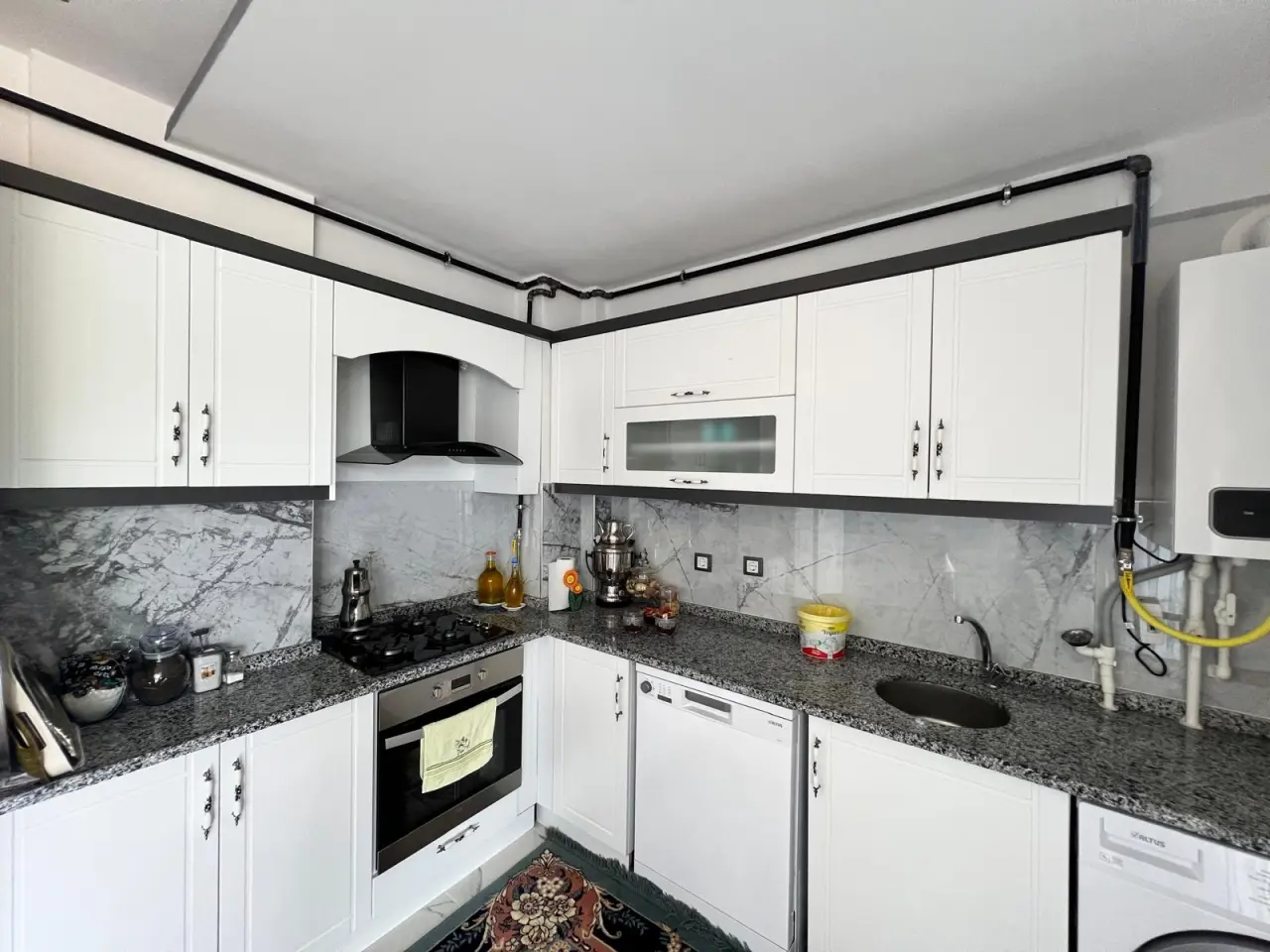 POLAT GAYRİMENKUL - BAHÇELİEVLER MAHALLESİ’NDE 130 M² 3+1 DAİRE