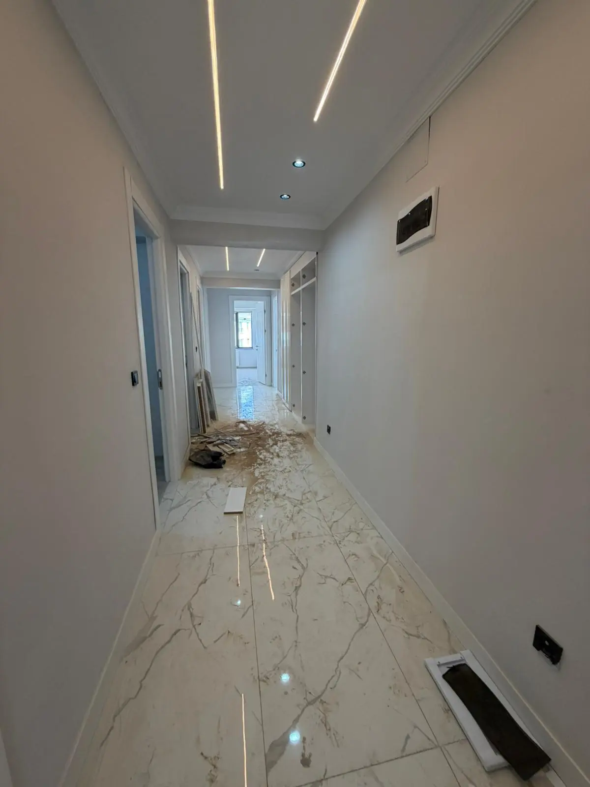 POLAT GAYRİMENKUL - TEKİR CADDESİ MEVKİİNDE HEM SATILIK HEM KİRALIK ULTRA LÜKS 3+1 DAİRE