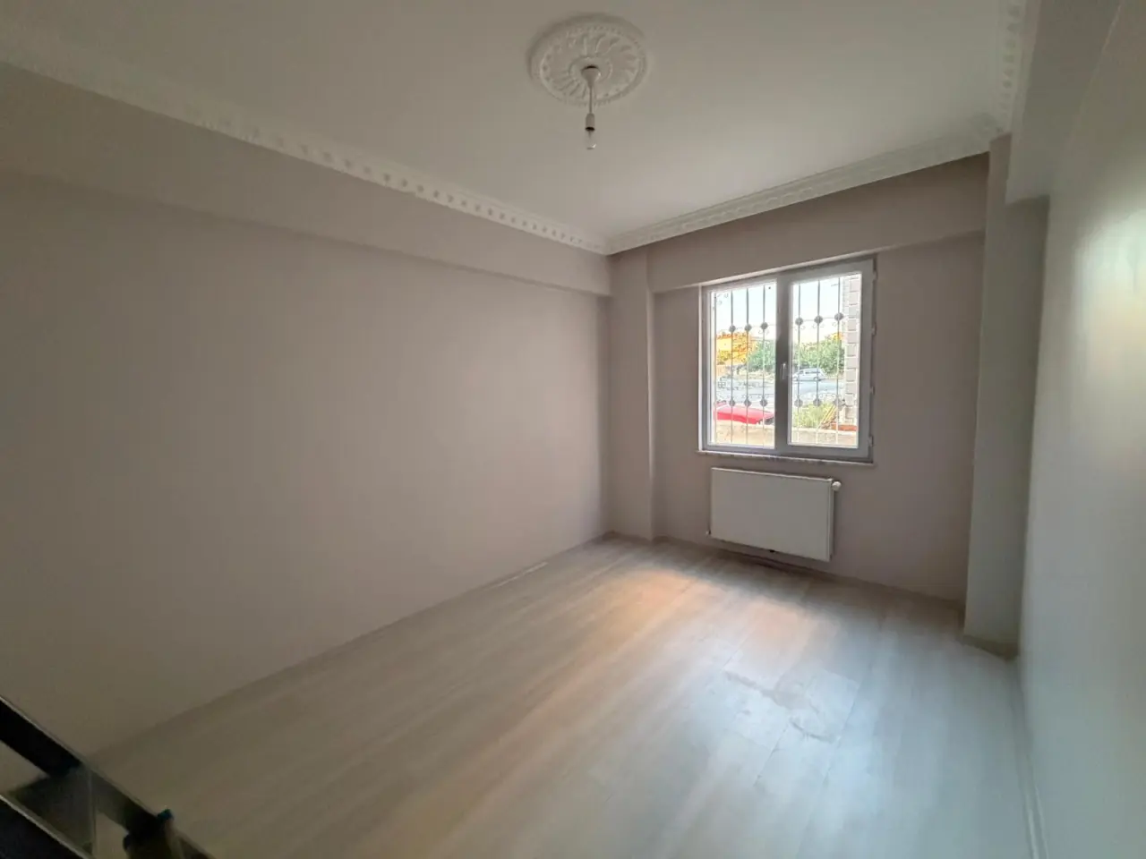 POLAT GAYRİMENKUL -  SANAYİ MEVKİİNDE 2+1 KİRALIK DAİRE
