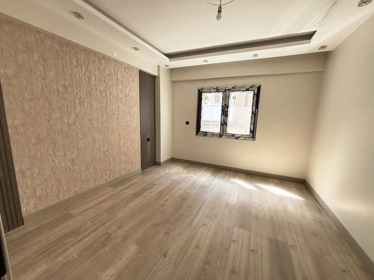 POLAT GAYRİMENKUL - ELBİZ CADDESİ’NDE 2 ADET ULTRA LÜKS 2+1 DAİRE!**