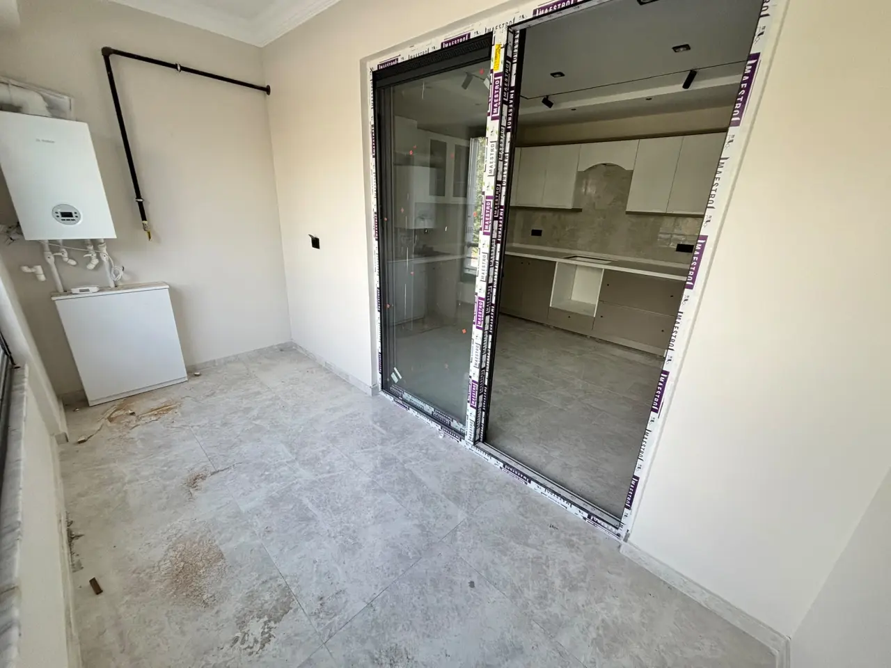 POLAT GAYRİMENKUL - ELBİZ CADDESİ’NDE 2 ADET ULTRA LÜKS 2+1 DAİRE!**