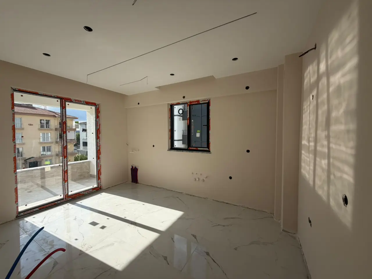 POLAT GAYRİMENKUL - YENİ MAHALLE’DE ULTRA LÜKS 2+1 SATILIK DAİRE!**