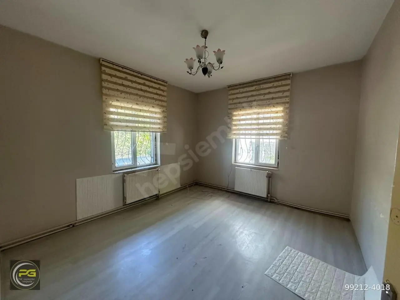 POLAT GAYRİMENKUL - HARMAN MAHALLESİ'NDE SATILIK MÜSTAKİL EV VE ARSASI VE 120 M2 BODRUM