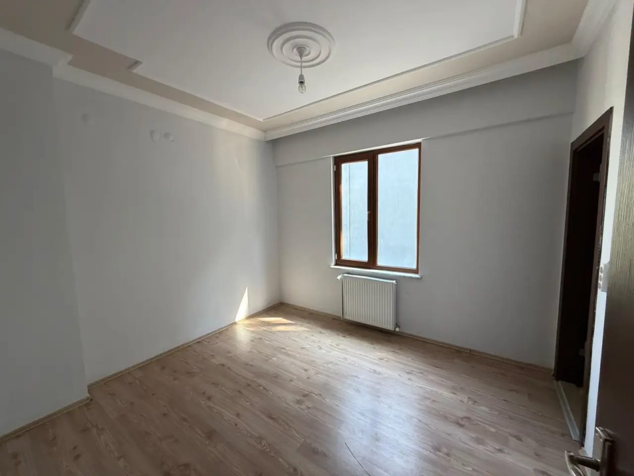 POLAT GAYRİMENKUL - VERGİ DAİRESİ ÇEVRESİNDE 3+1 KİRALIK DAİRE**